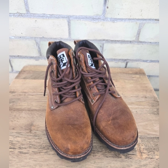 Roots Tuff Work Boots - Picture 11 of 11